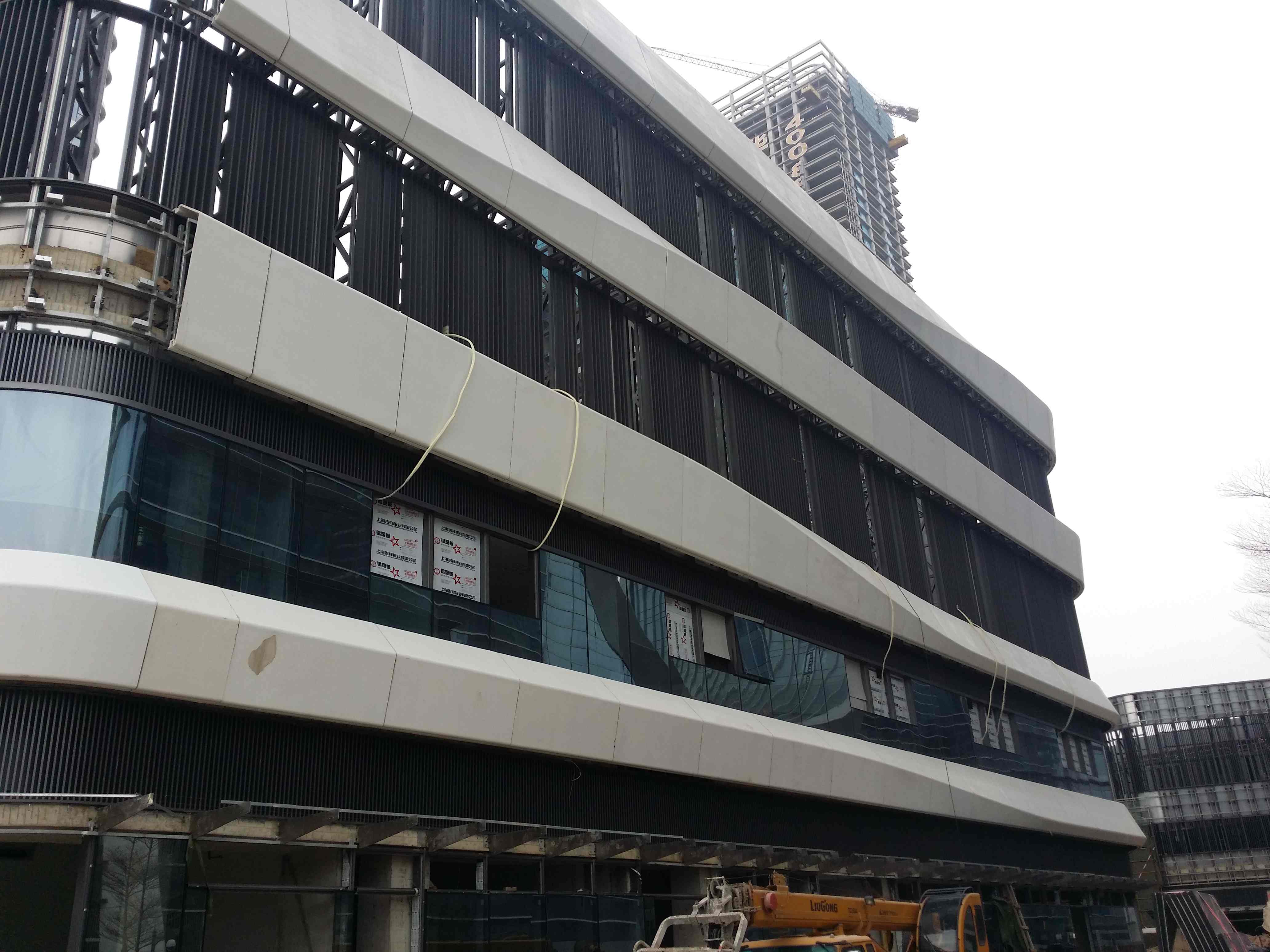 深圳前海金融大厦grc墙面造型装饰工程安